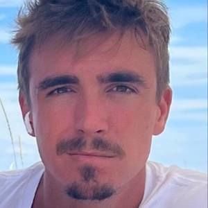 Meet your Posher, Corey